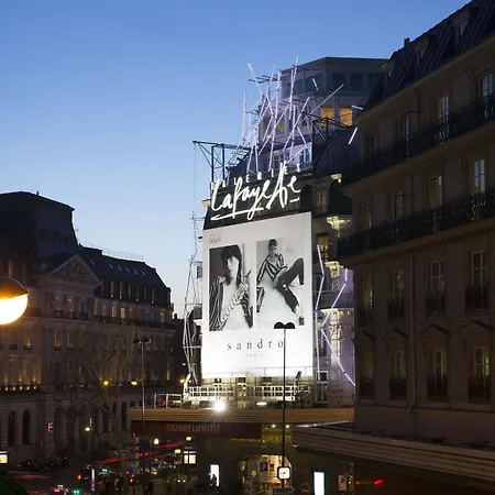 エクセルシオール オペラ ホテル