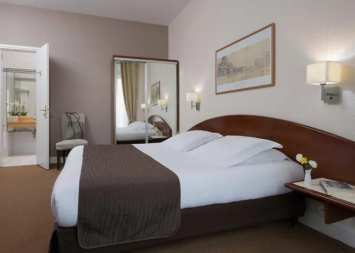 Hotel Excelsior Opera 3*