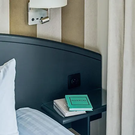 Hotel Excelsior Opera 3*