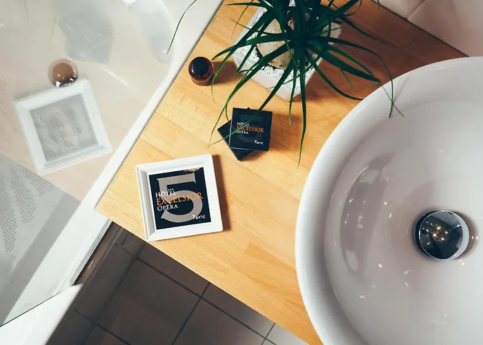 엑셀시어 오페라 파리